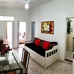 Lindo E Barato, Av Copacabana 479/301